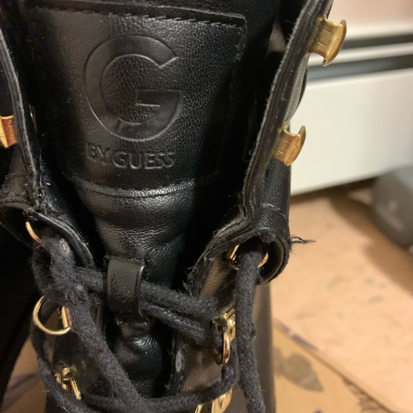 Guess black leather booties - Picture 5 of 7